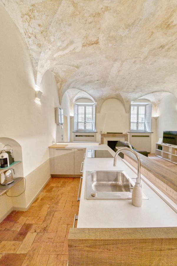Апартаменты Il Loft Di Quintino Парма Экстерьер фото