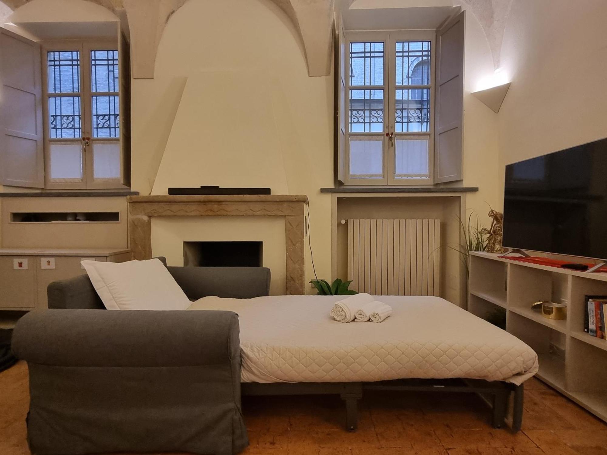 Апартаменты Il Loft Di Quintino Парма Экстерьер фото